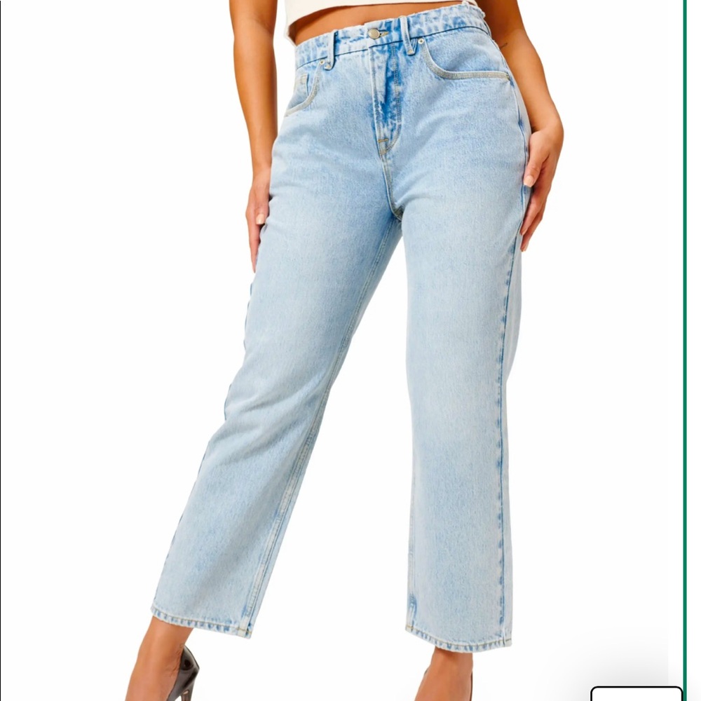 Good American 90s jeans NWT